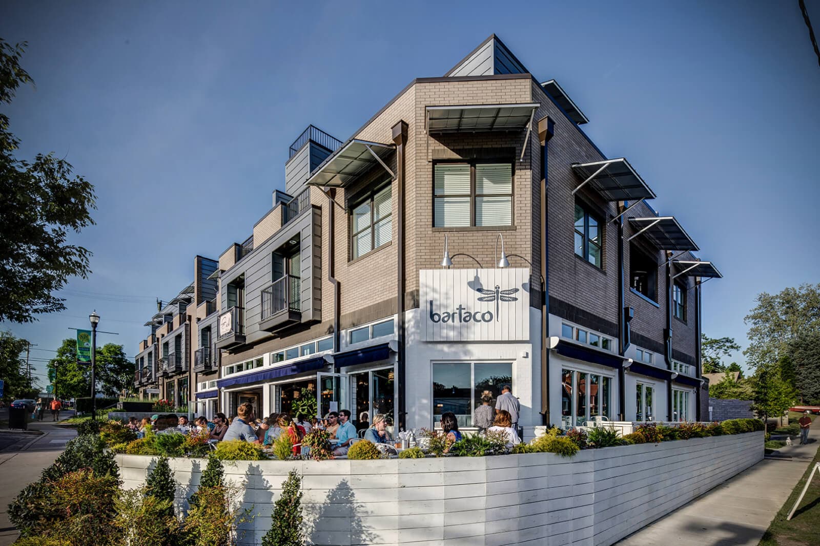 BARTACO EXTERIOR