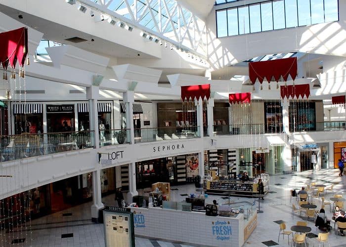 MALL INTERIOR