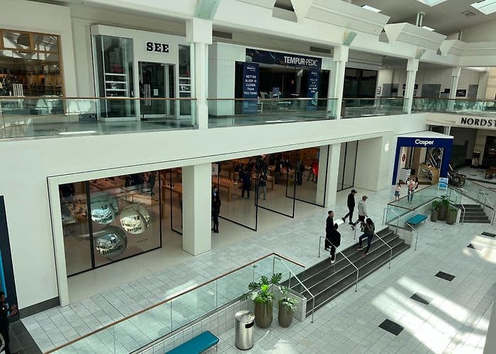 MALL INTERIOR