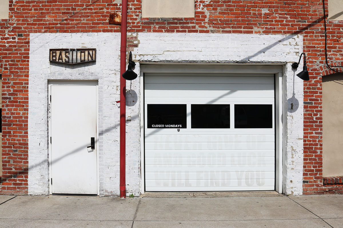 Wedgewood Houston Street Scene